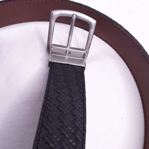 Genuine Leather Belt Reversable Black Textured Weave & Cafe Au Lait Brown Sz 44 - Picture 7 of 7